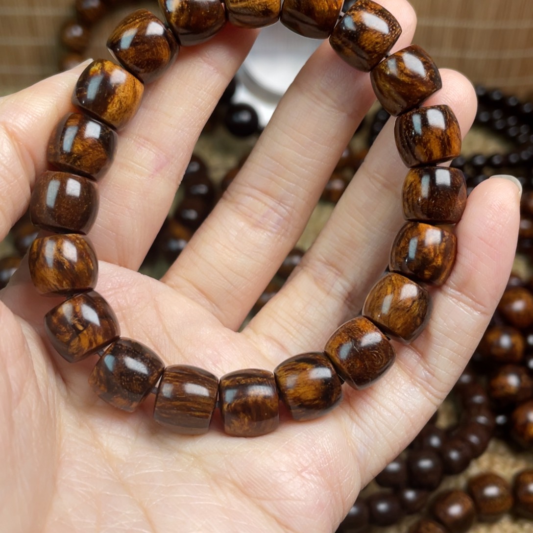 凯***牧贡木手串/手链贡木手串