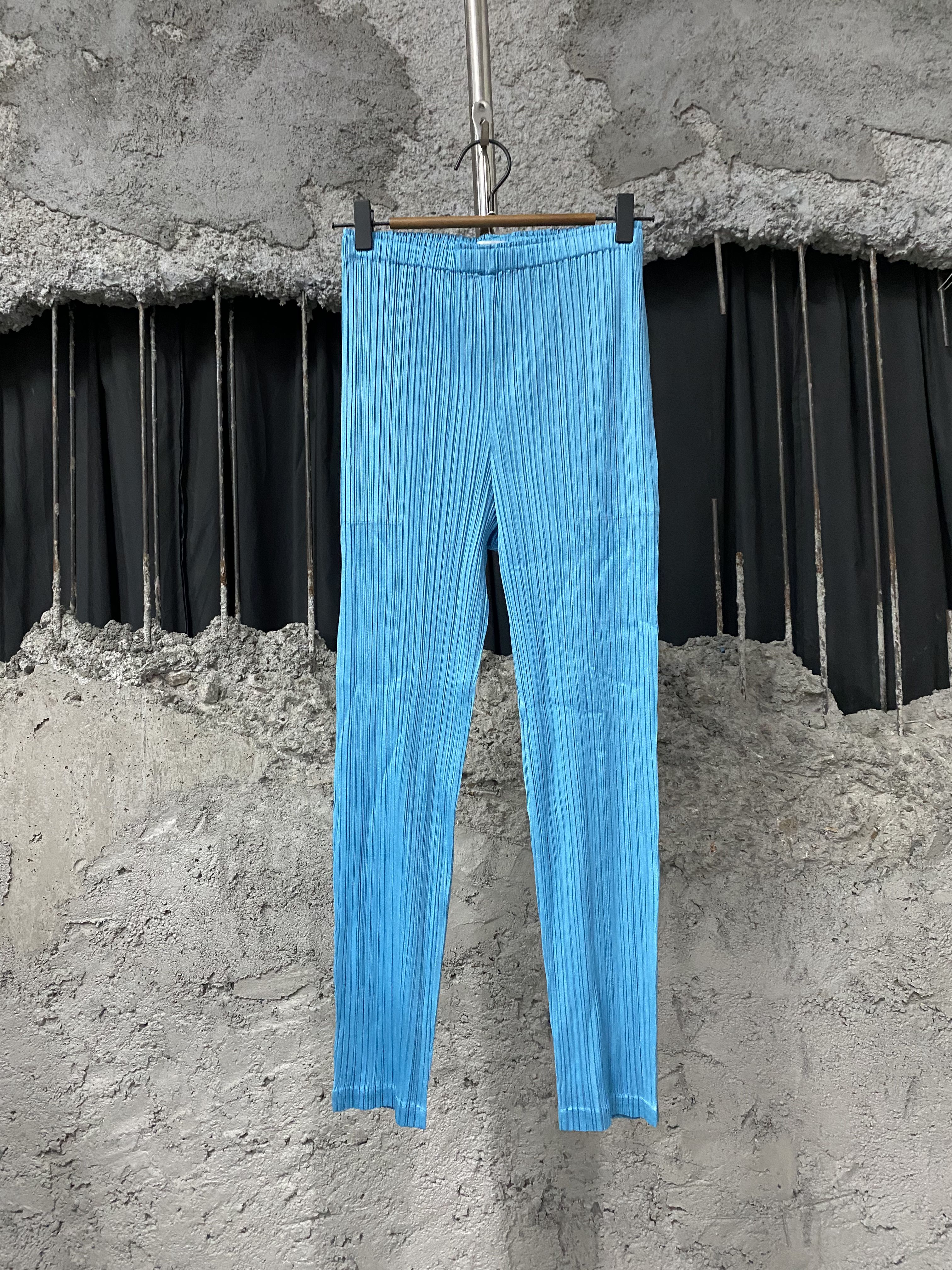 99新 Issey Miyake/三宅一生 长裤/2码