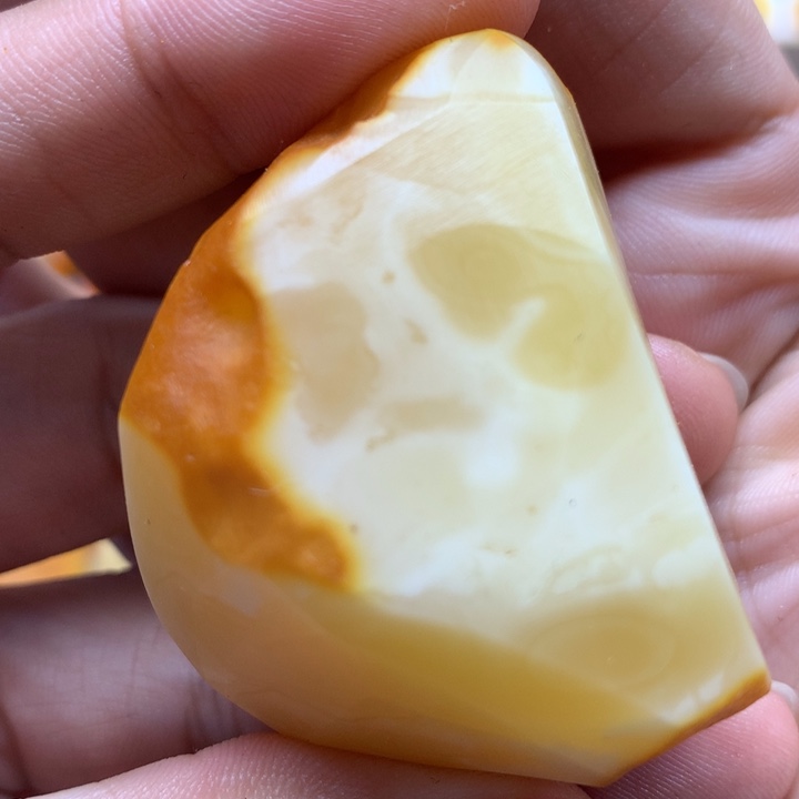 未镶嵌定制琥珀蜜蜡工坊原石定制