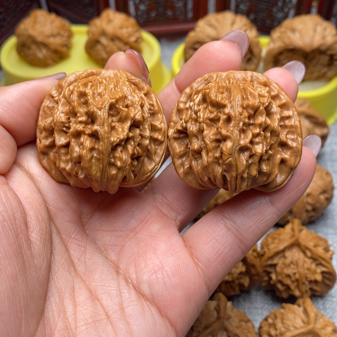 文玩核桃把件山地楼40全