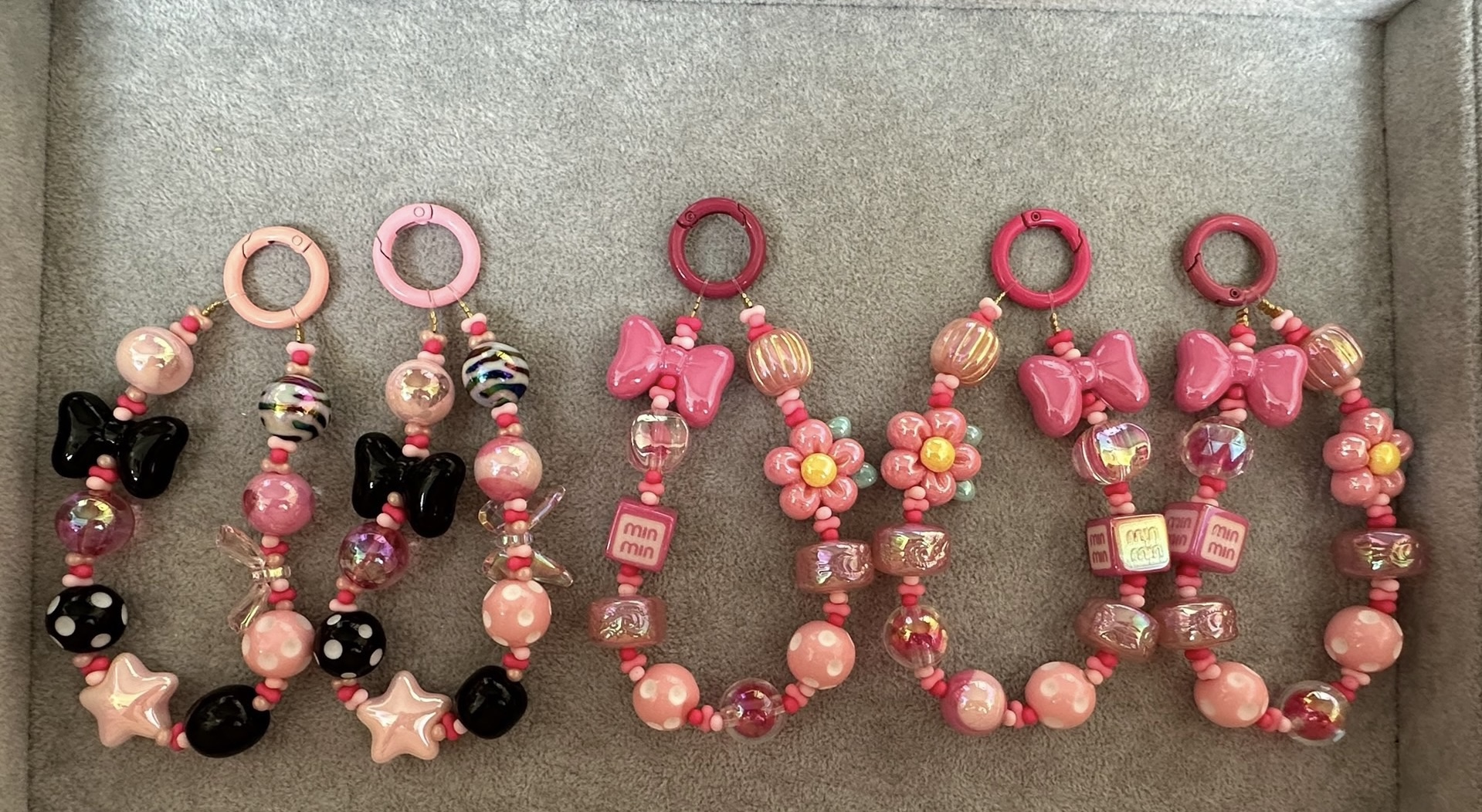 diy手机链，颜色，款式随机