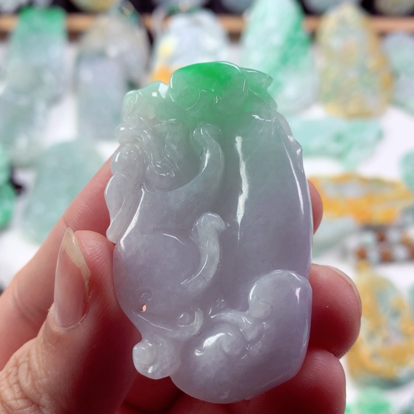 【闪购商品】翡翠吊坠(不含链)未镶嵌