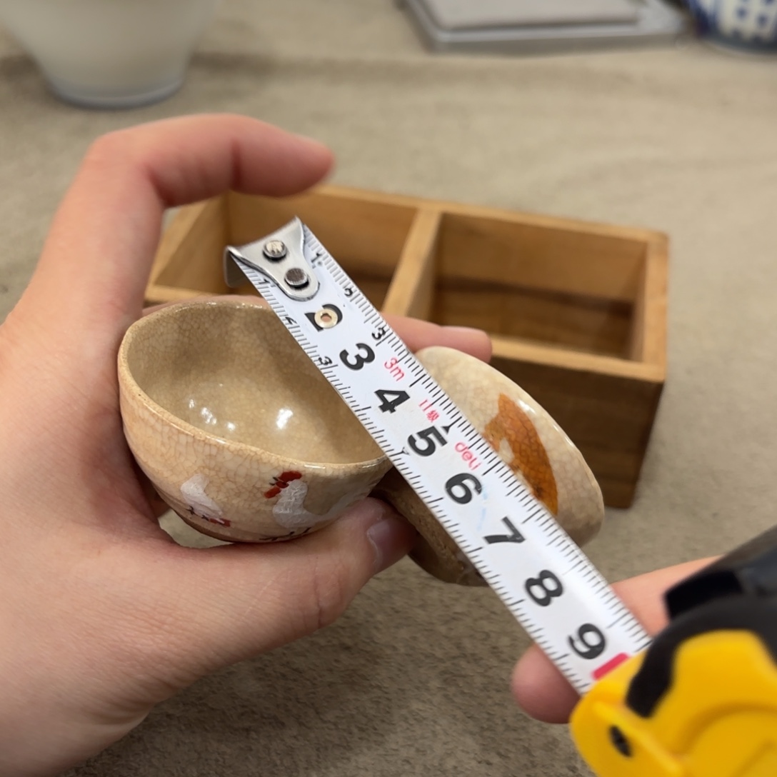 瓷片非常好看漂亮的物品 