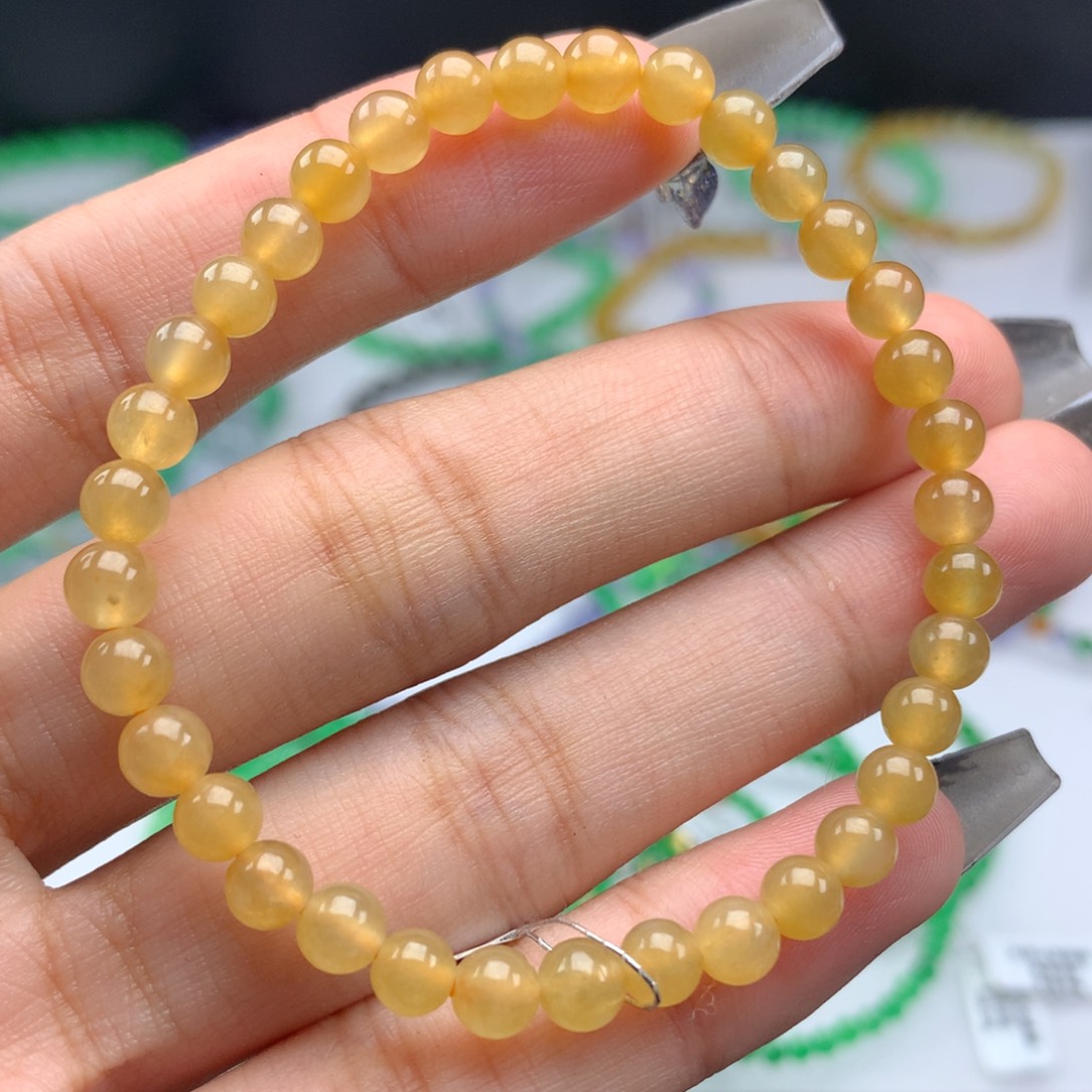 翡翠手链未镶嵌卡