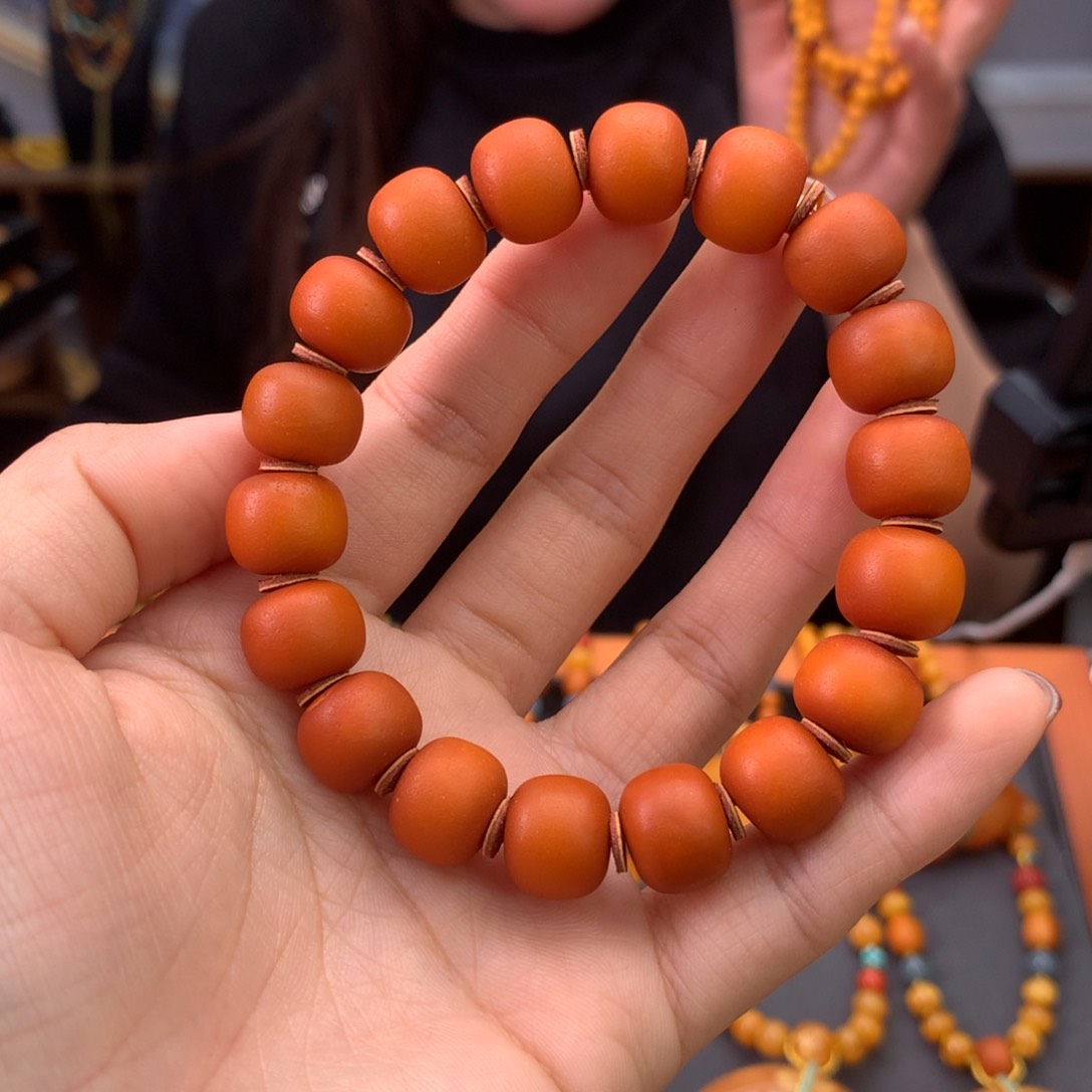 蜜蜡手串未镶嵌天然