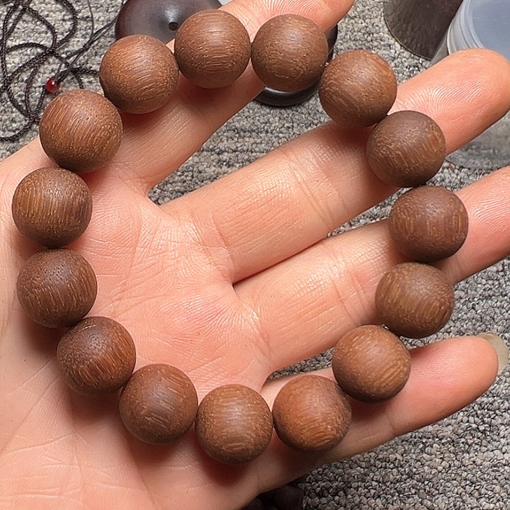 藤类降真香1.5圆柱软油绿油牛肉干精品超级一档