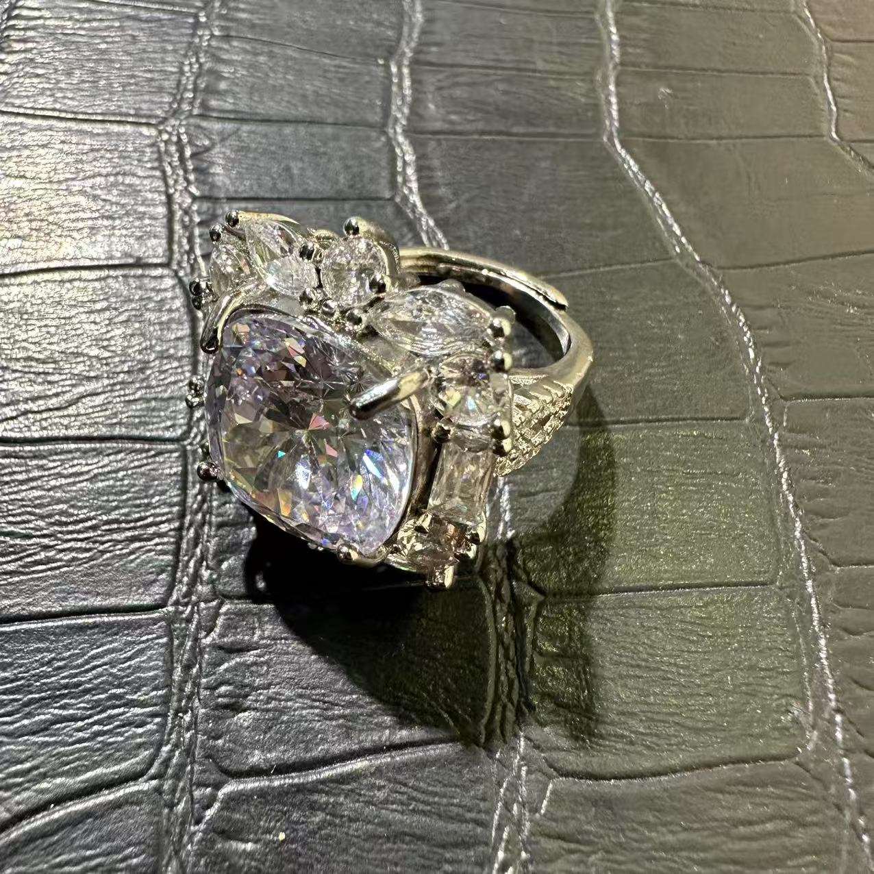 合金戒指 【精选定制】XGSS-1精美设计戒指多样性发一件