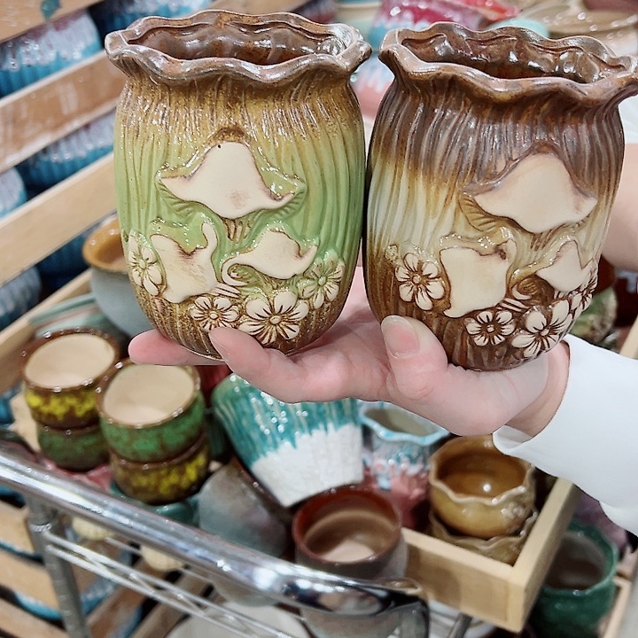 有孔，凑单福利满10元发货陶瓷多肉花盆！