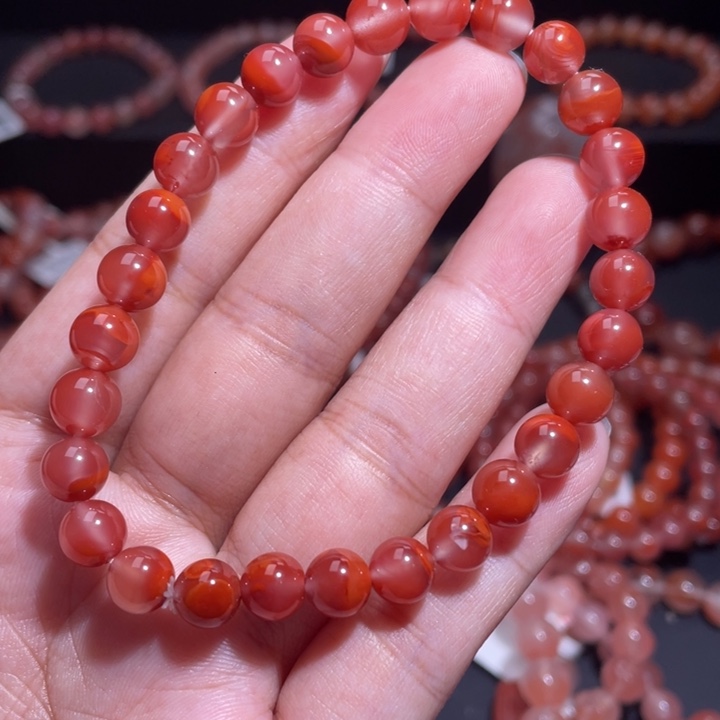 南红玛瑙未镶嵌7+（685）