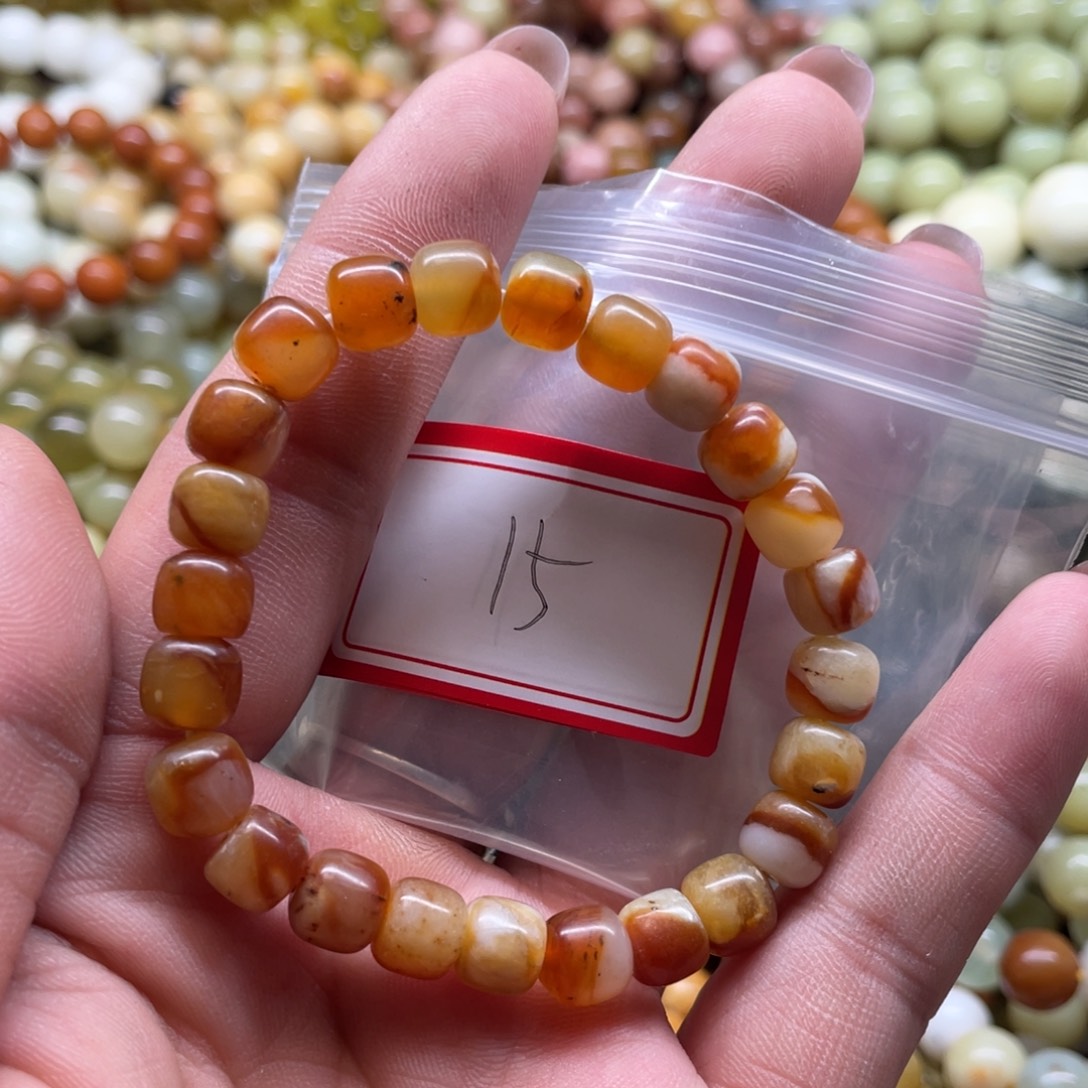 给***啊蛇纹石玉未镶嵌手串