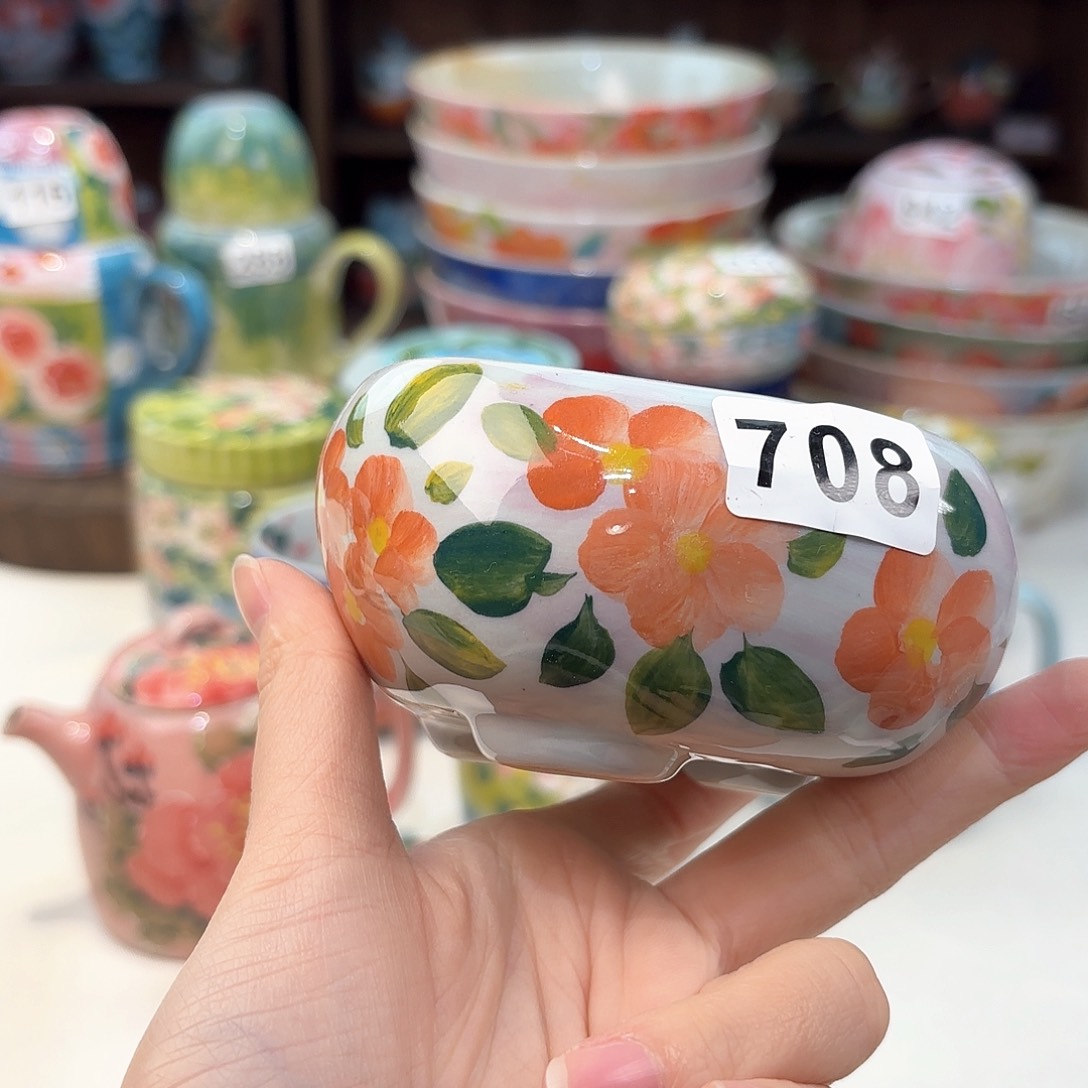 瓷片兔兔好可爱啊我