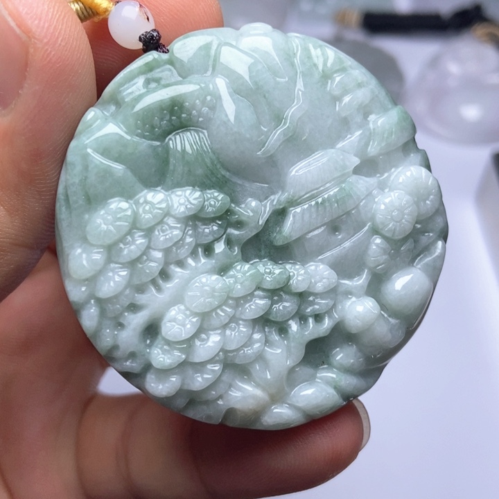 翡翠未镶嵌颈饰翡翠