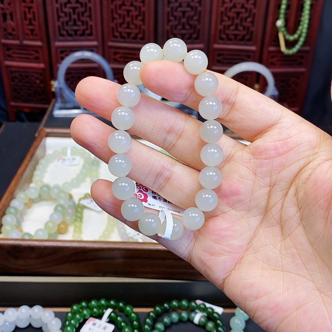 和田玉手串未镶嵌蜂蜜水10
