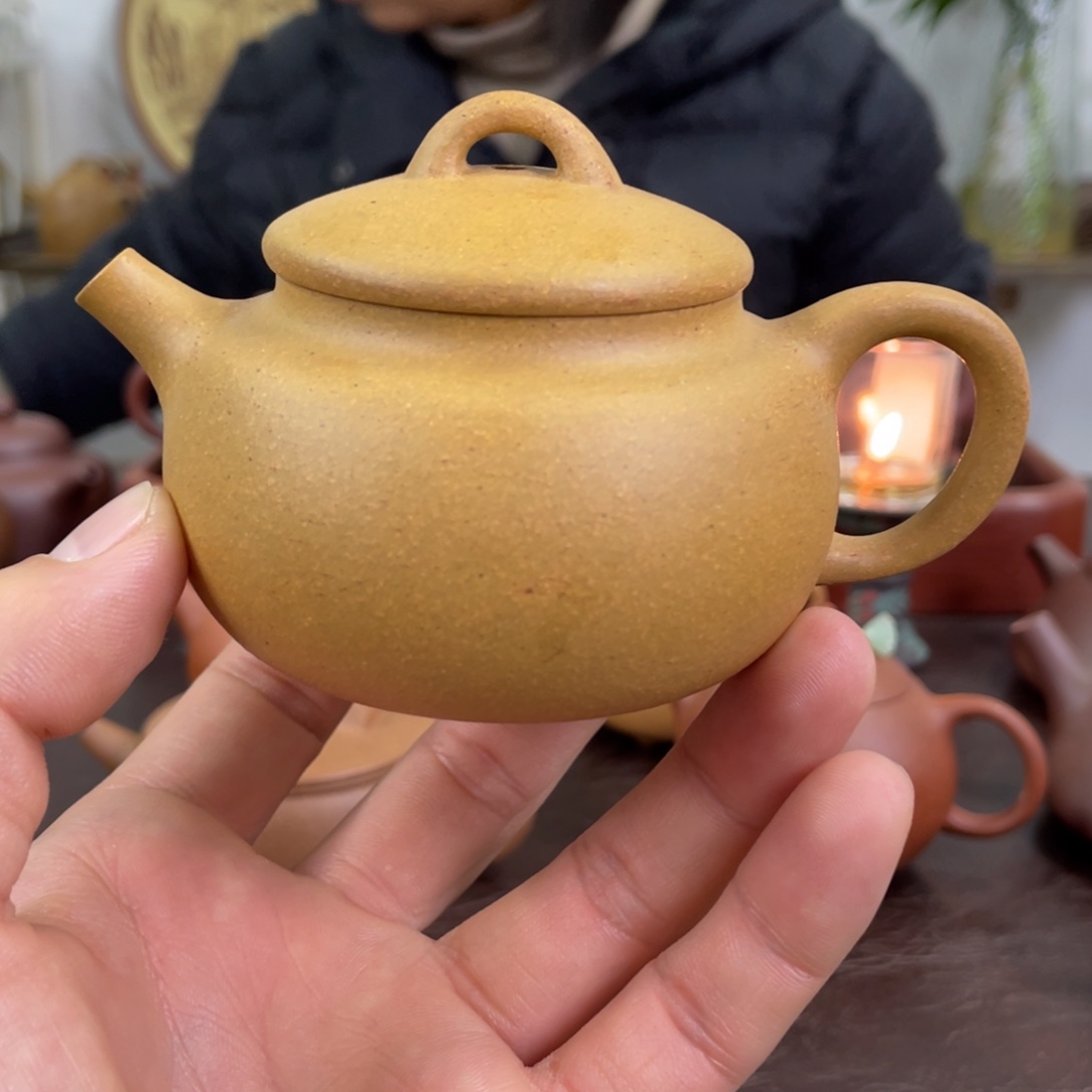 紫砂茶壶巨轮段泥