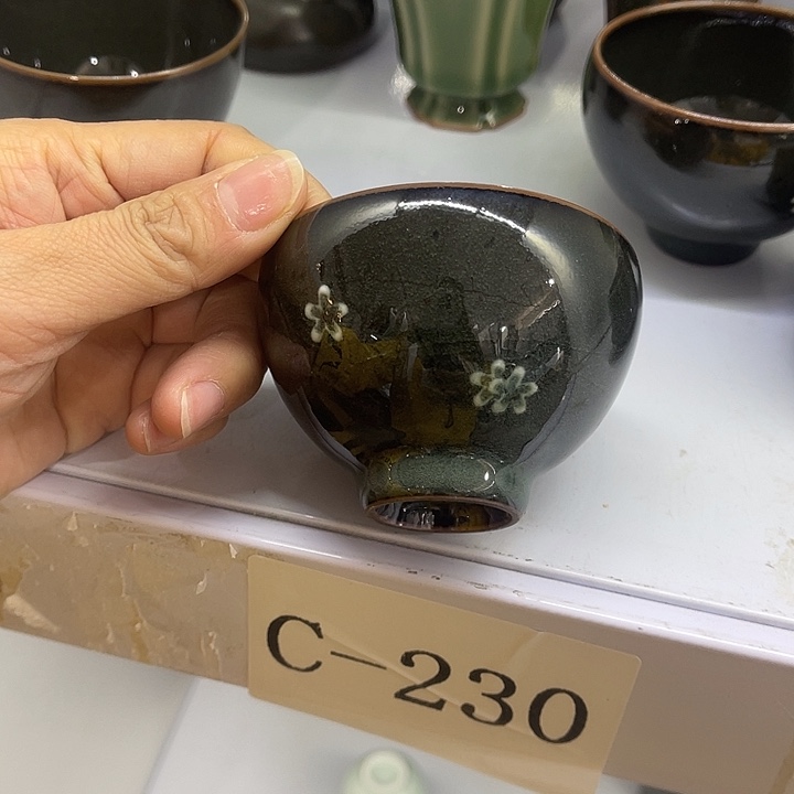 福利待遇多多哦哦哦