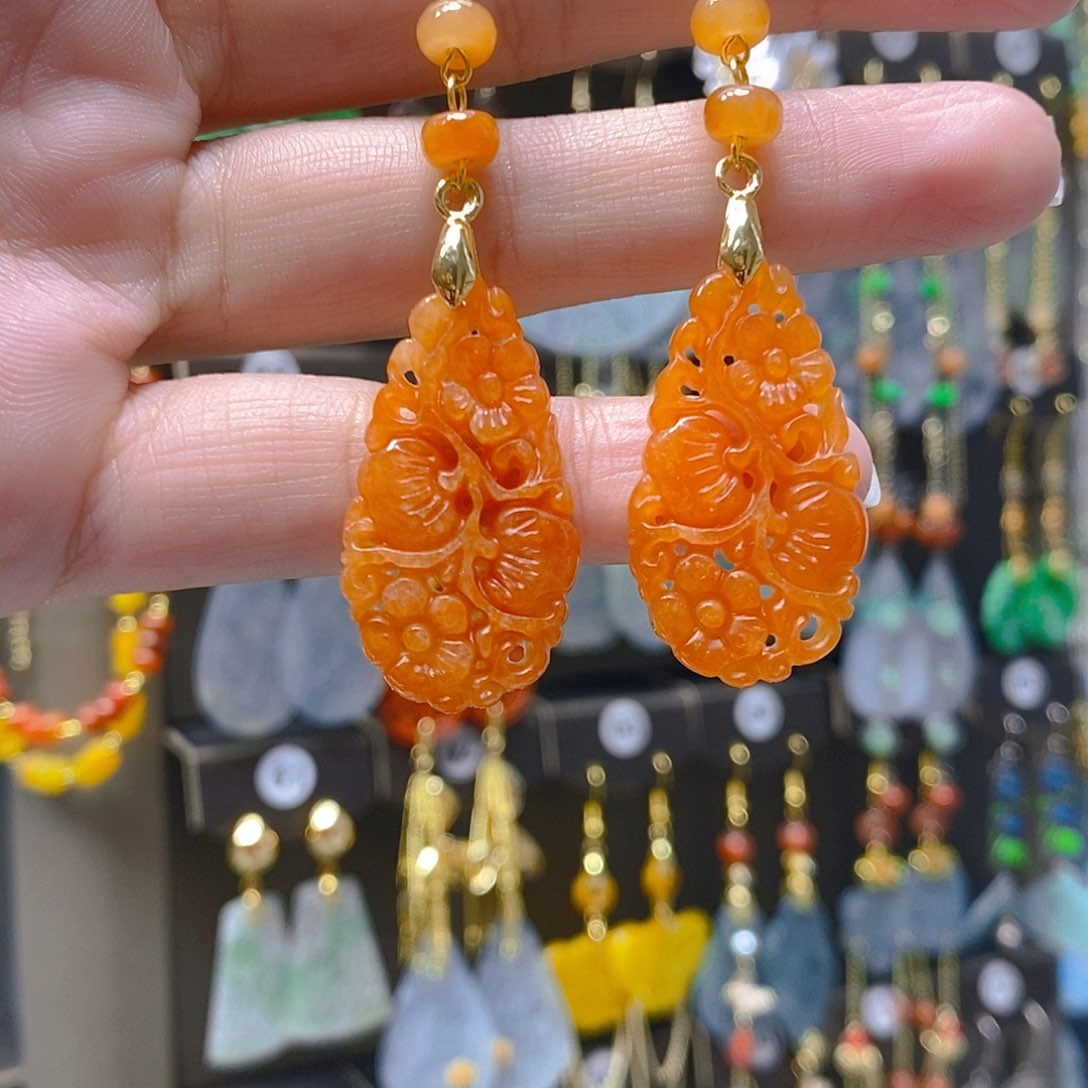 未镶嵌翡翠耳饰翡翠