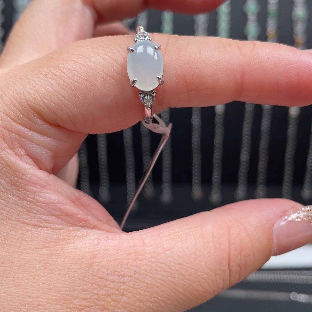 翡翠戒指银S925镶嵌戒指