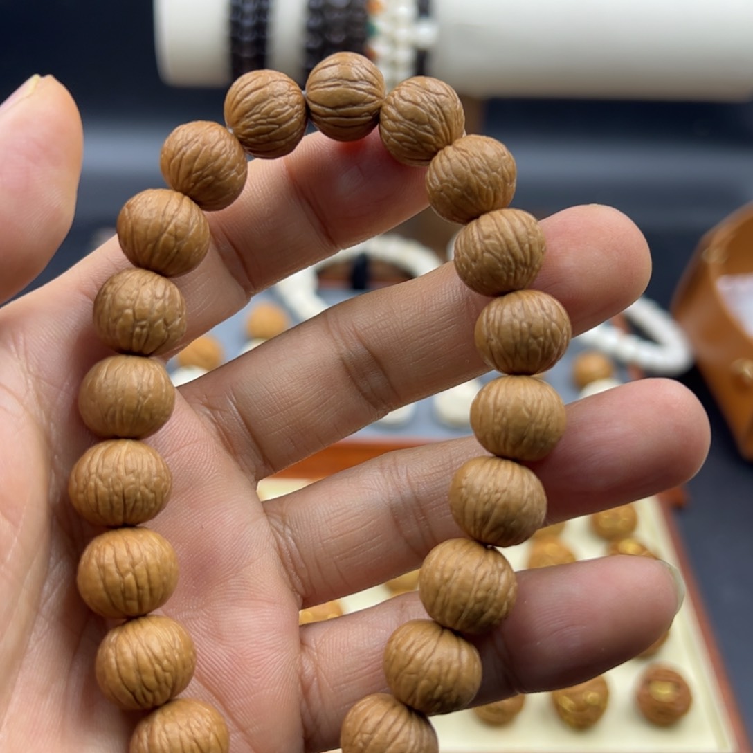 猴头核桃吊坠大**志凤羽