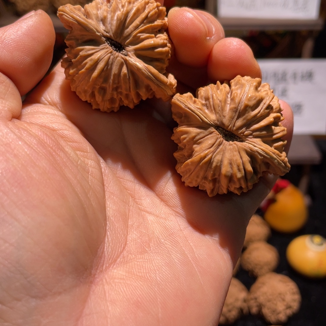 把件文玩核桃41山地果四座楼