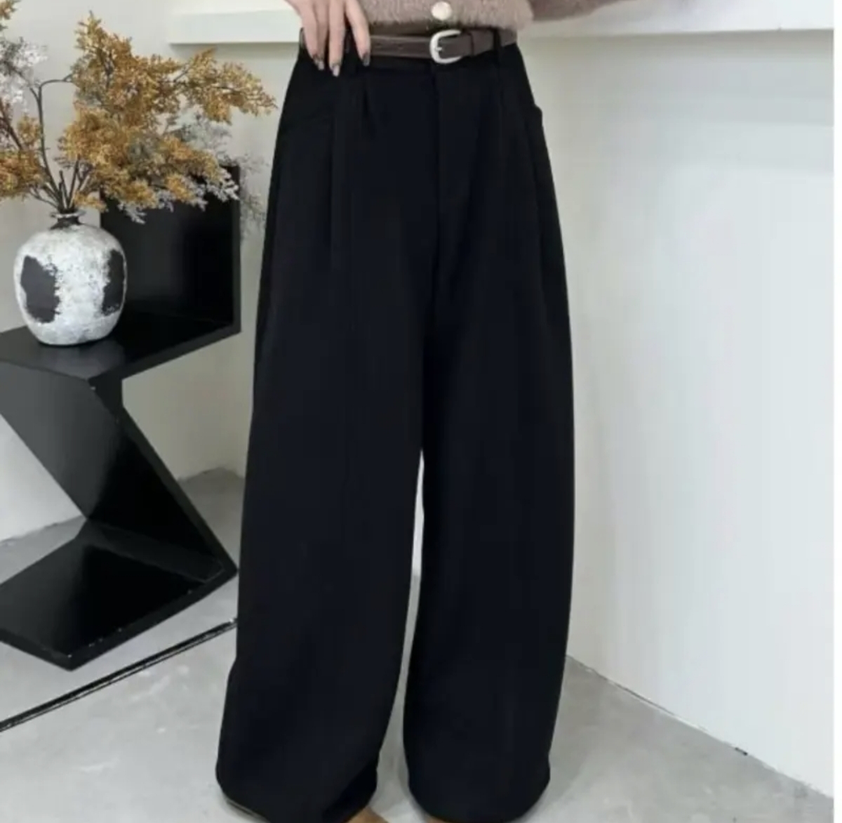 【一雅】2025冬季加绒休闲直筒弯刀裤时尚设计感百搭女裤7511