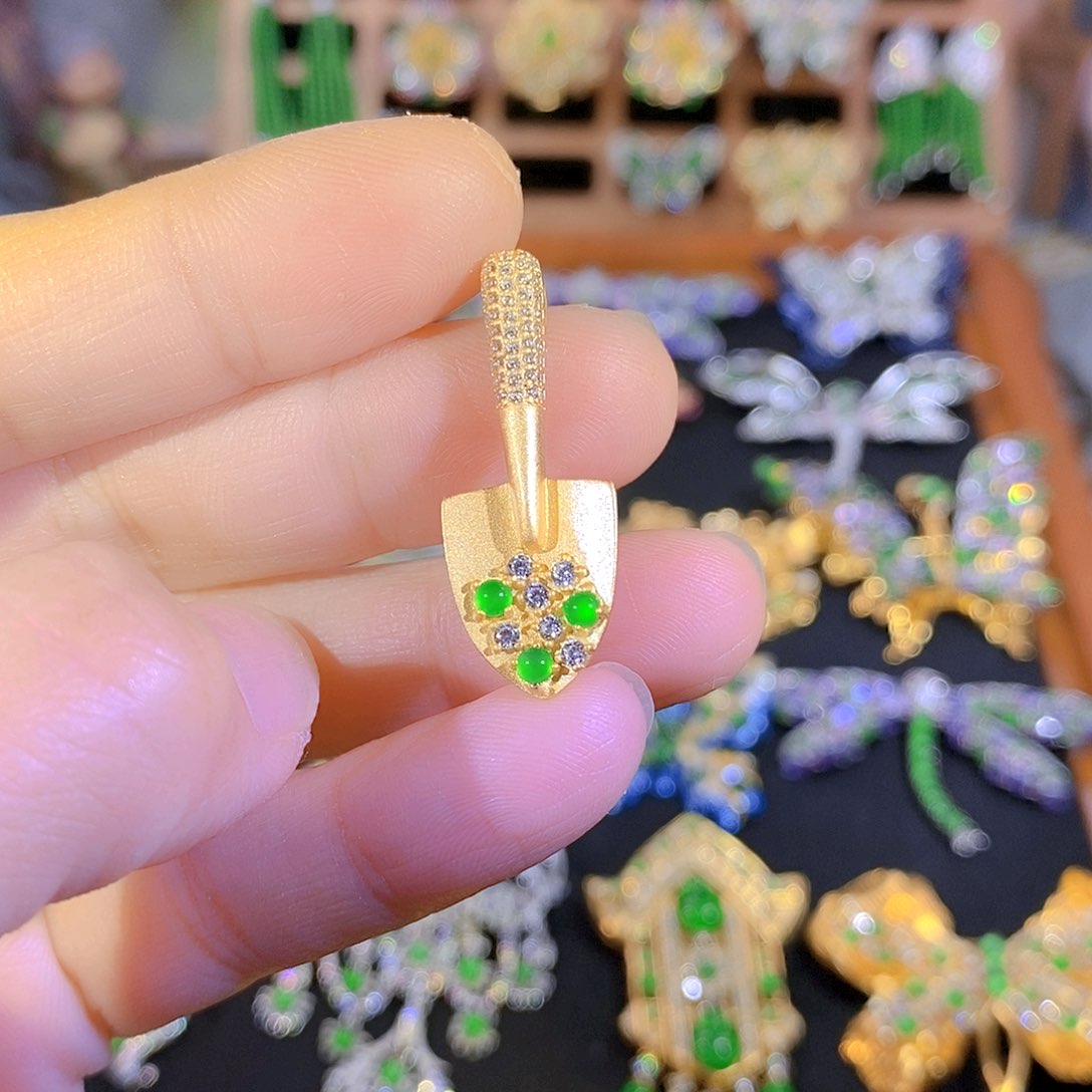 吊坠(不含链)银S925镶嵌翡翠