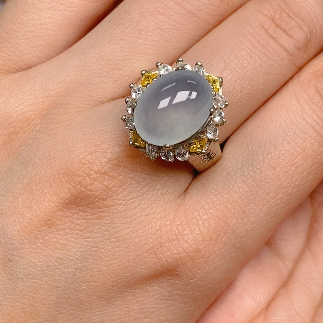 翡翠戒指未镶嵌翡翠