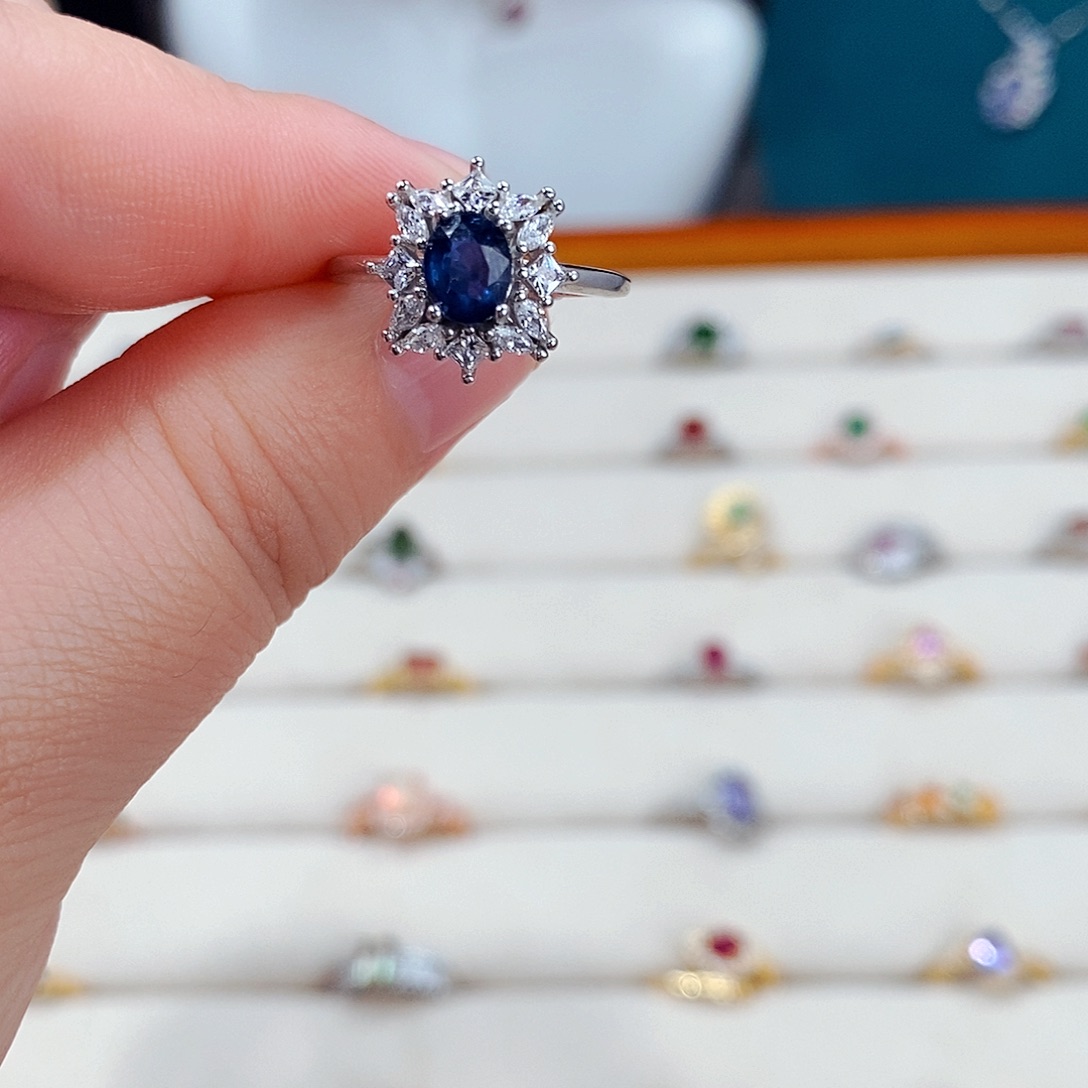 蓝宝石戒指银S925镶嵌