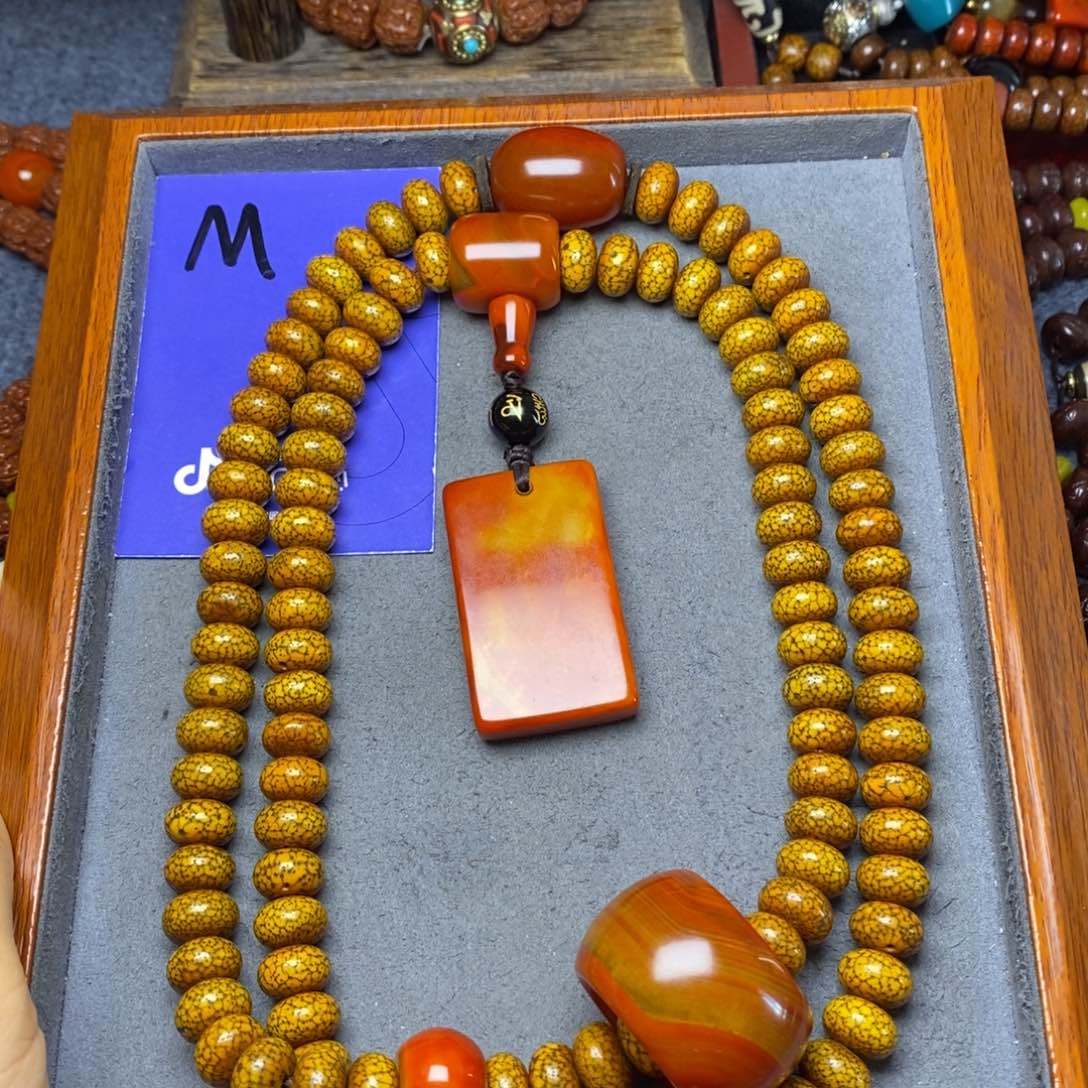 星月菩提吊坠抠**汉星月