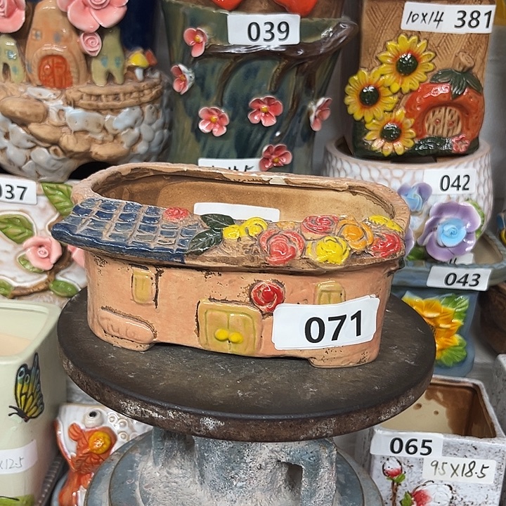 粗陶材质多肉花盆