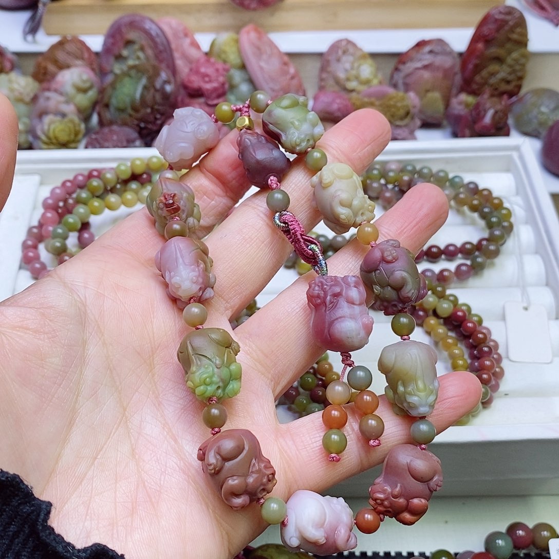 玛瑙/玉髓盐源玛瑙手链未镶嵌