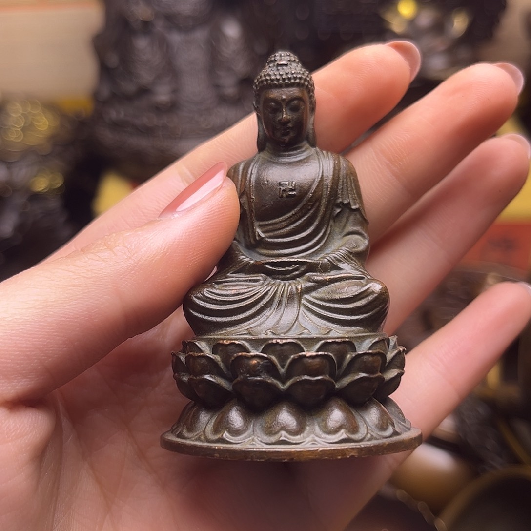 精美铜器点击下单