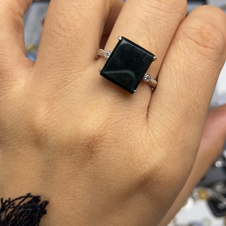 翡翠戒指银S925镶嵌戒指