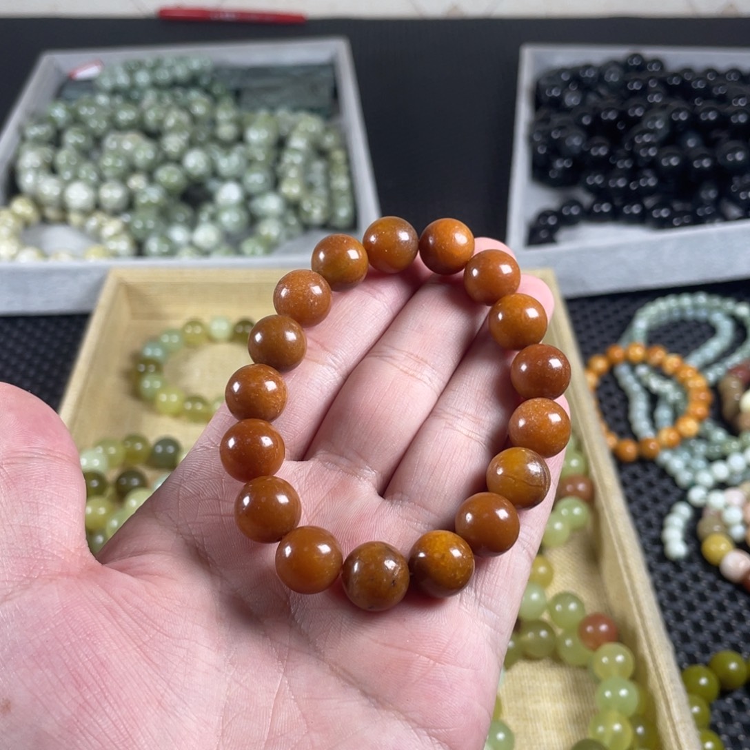 蛇纹石玉未镶嵌手链