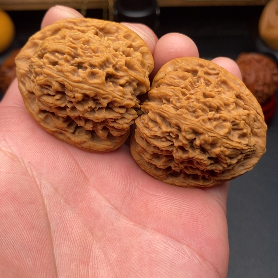 文玩核桃把件十号南疆石40尺