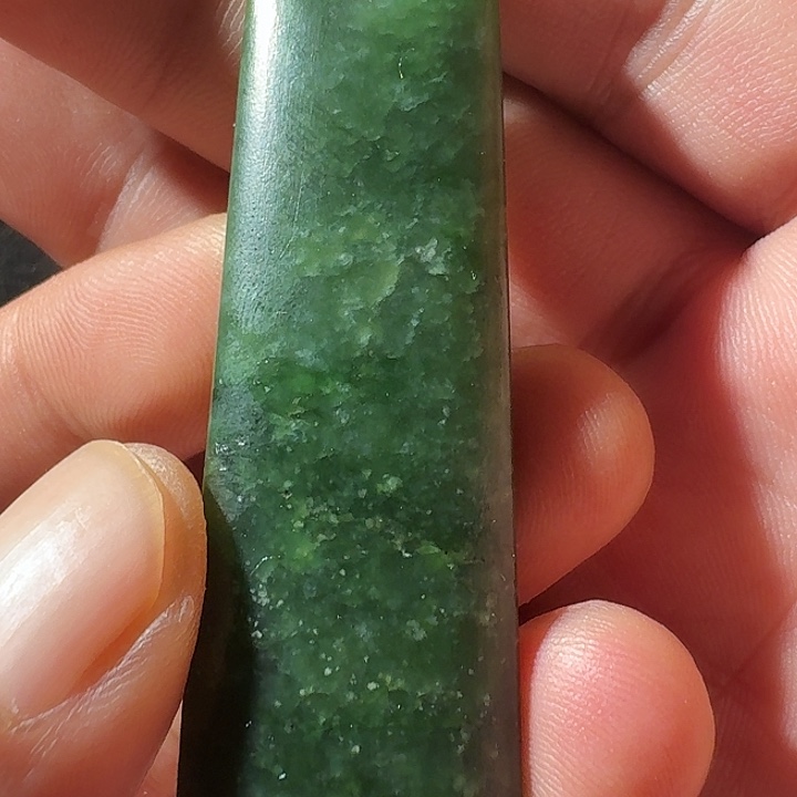 了***空和田玉（糖玉）未镶嵌珠宝奇石