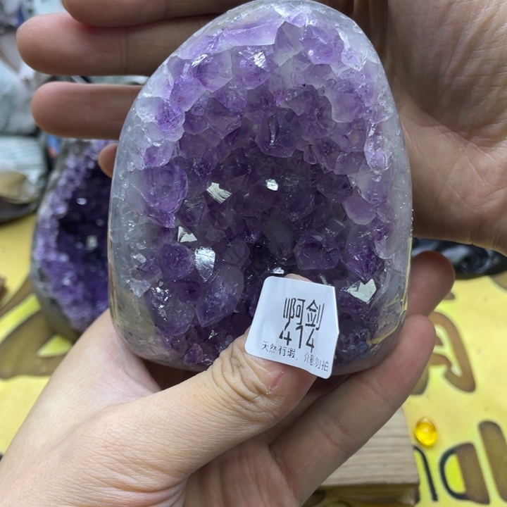 未镶嵌紫晶大型摆件（非配饰）有*