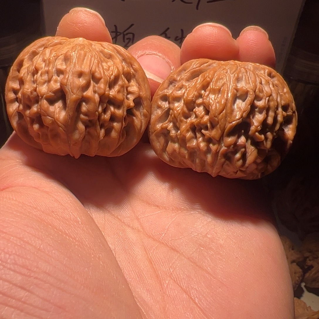 *****文玩核桃把件41尺磨盘微刮