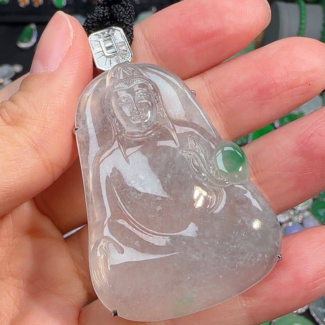 翡翠颈饰18K金镶嵌冰种一刀切素衣观音