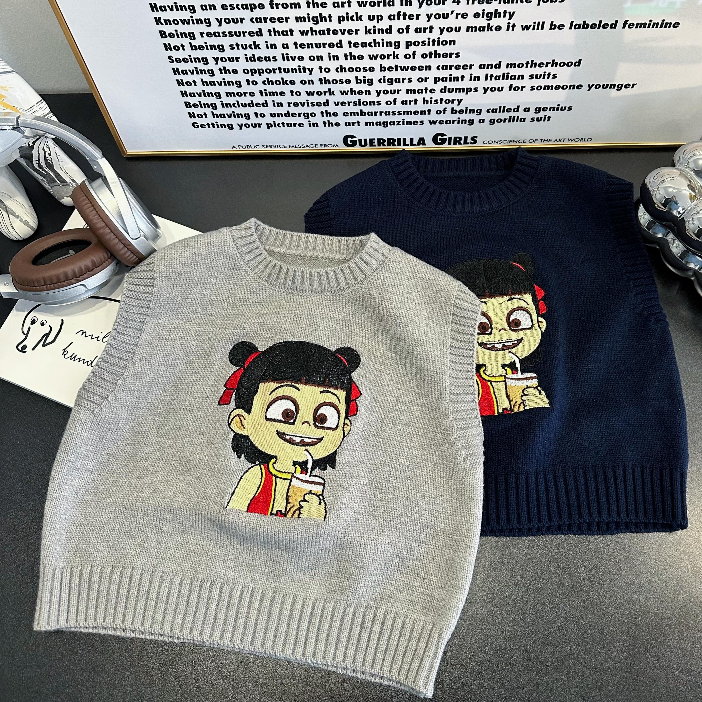 2025早春儿童毛衣时尚马甲男女童纯色刺绣圆领马甲宝宝时尚背心
