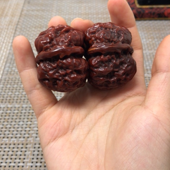文玩核桃把件青蛙