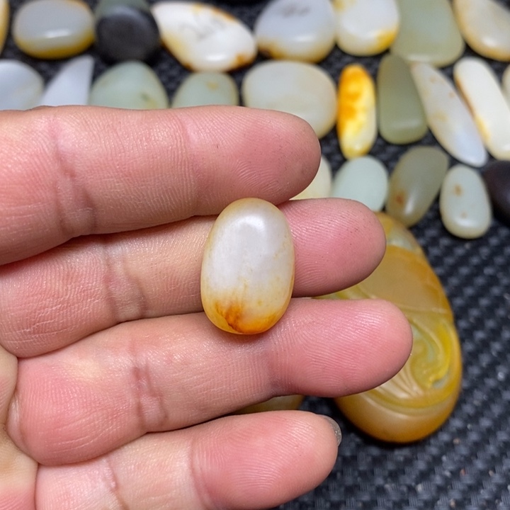 和田玉（白玉）珠宝奇石未镶嵌