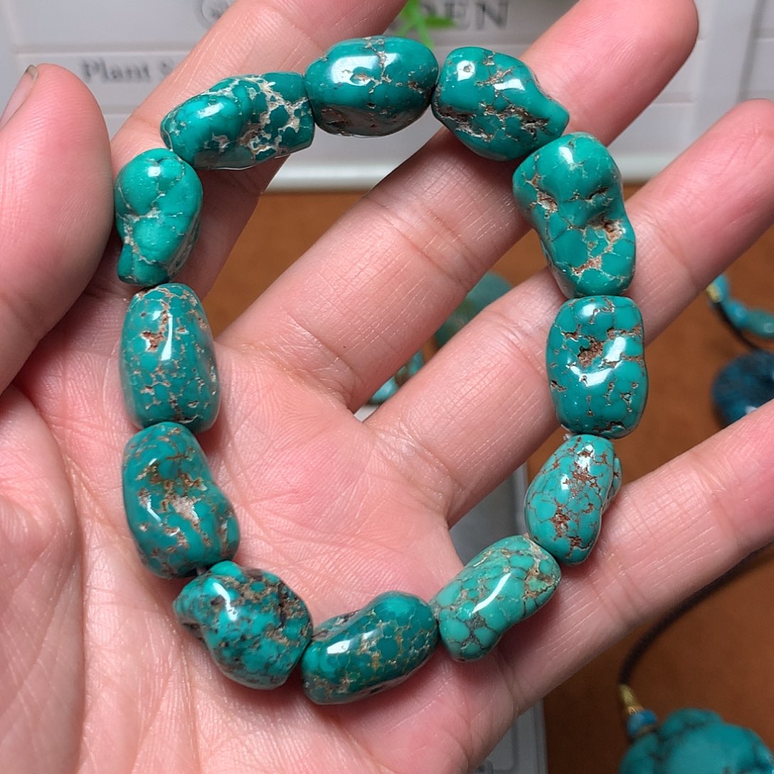 浪***浪绿松石未镶嵌珠宝奇石