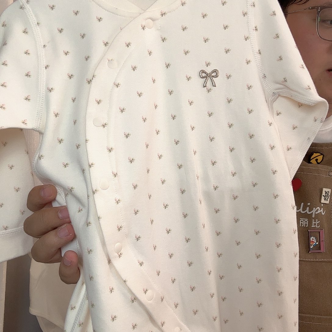 亲***子小蝴蝶结斜开长爬66