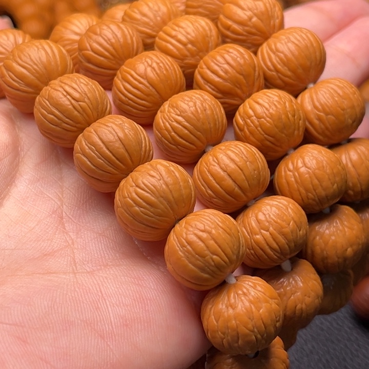 猴头核桃吊坠脖挂68