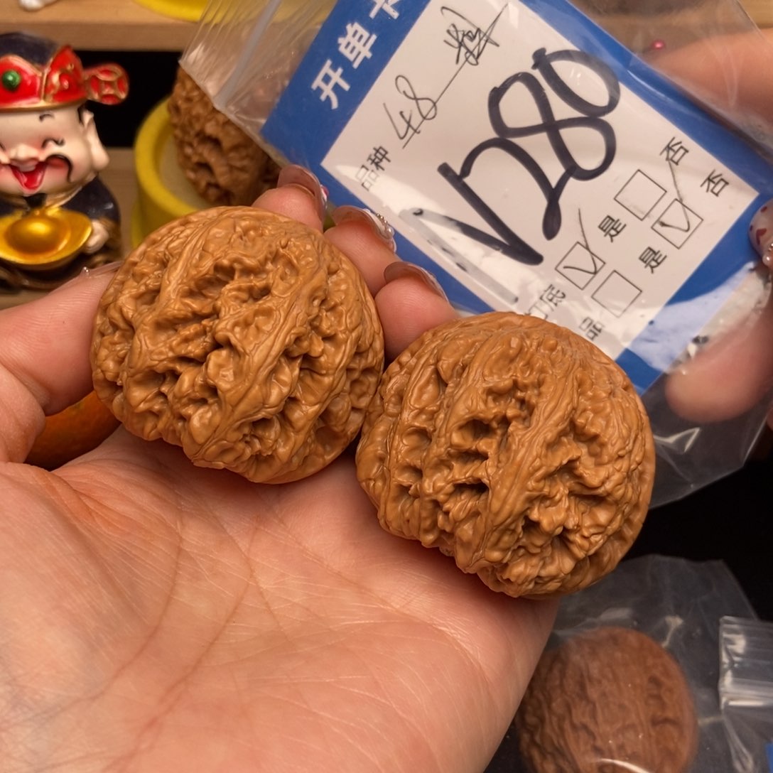 桃核吊坠核桃粗筋