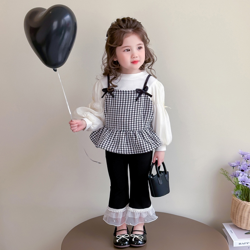 女童春款小香风套装2025新款宝宝时髦洋气儿童春季喇叭裤三件套潮