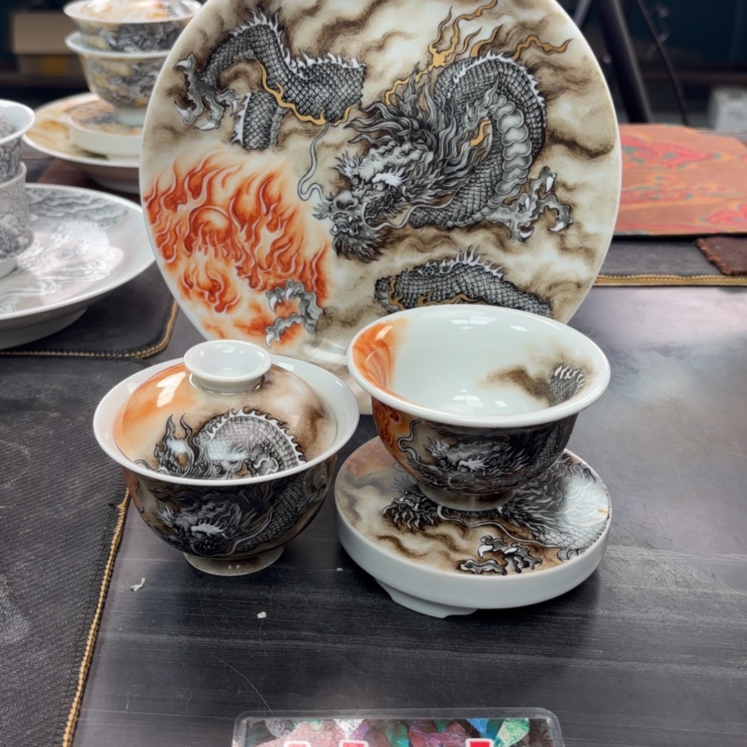 淡***定手绘墨龙四件套组