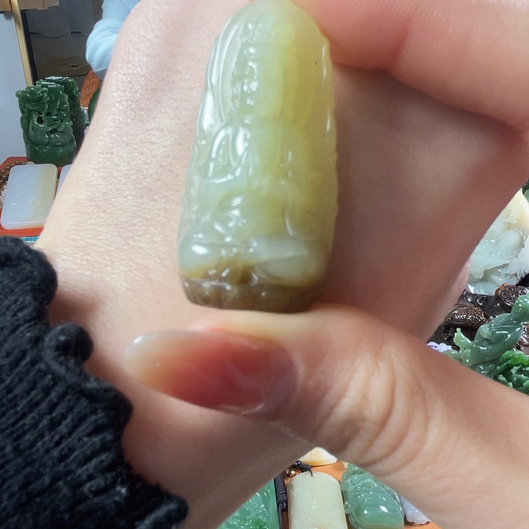 和田玉（糖玉）未镶嵌挂件