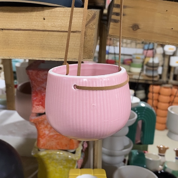 陶盆有孔 瑕疵针孔漏釉介意勿拍口 7高7