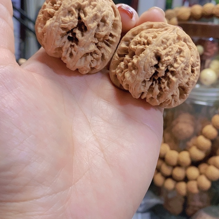 【闪购商品】猴头核桃吊坠43粗筋